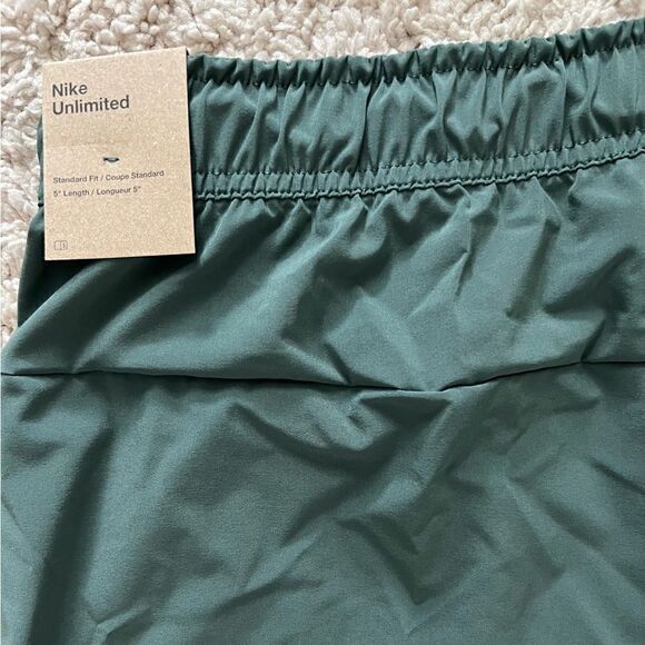 Nike Unlimited Dri-FIT 5" Unlined Versatile Shorts - Picture 10 of 11